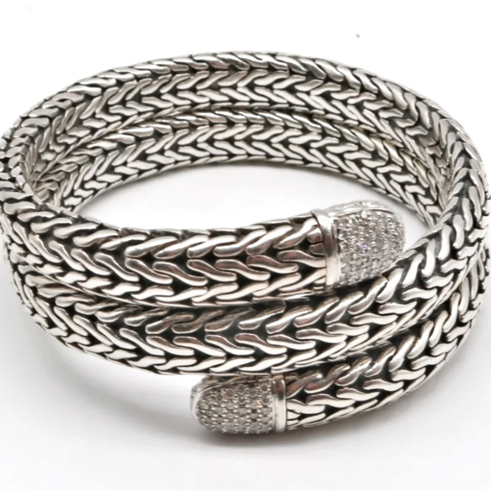 New John Hardy double wrap bracelet with 18kg and 0.5 ct diamonds.